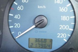 Serrure avant droit CITROEN XSARA