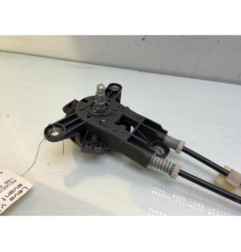 Leve vitre mecanique avant gauche PEUGEOT 106