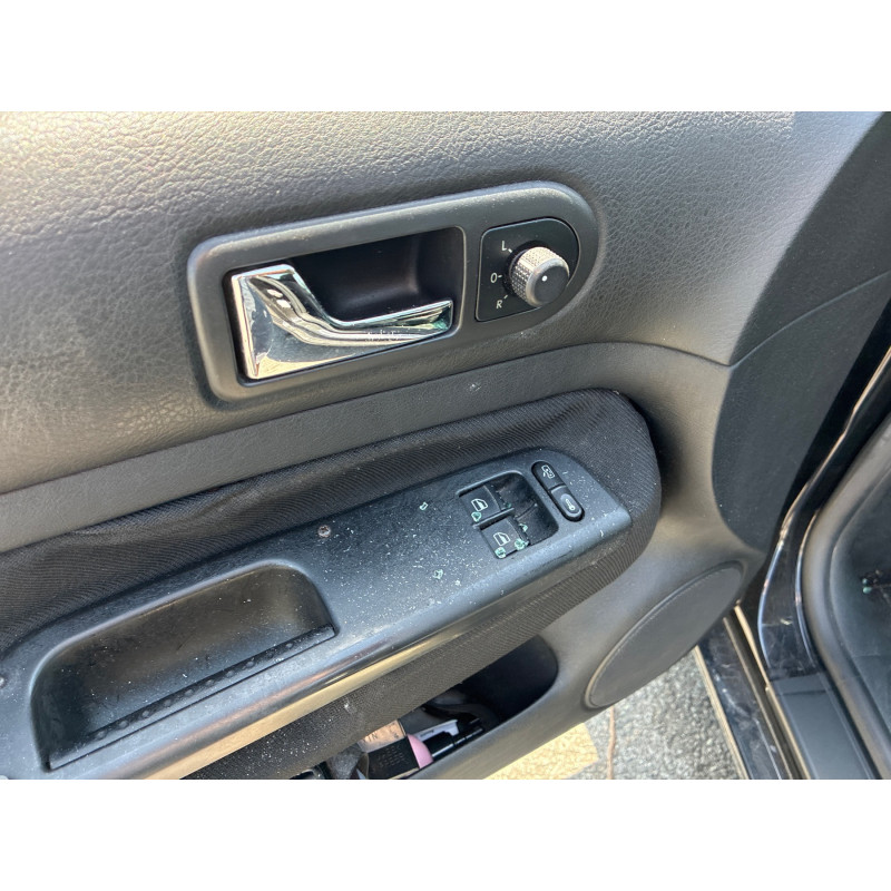 Leve vitre electrique avant gauche VOLKSWAGEN GOLF 4 Photo n°18