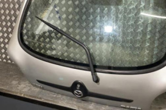 Malle/Hayon arriere MAZDA 121 3