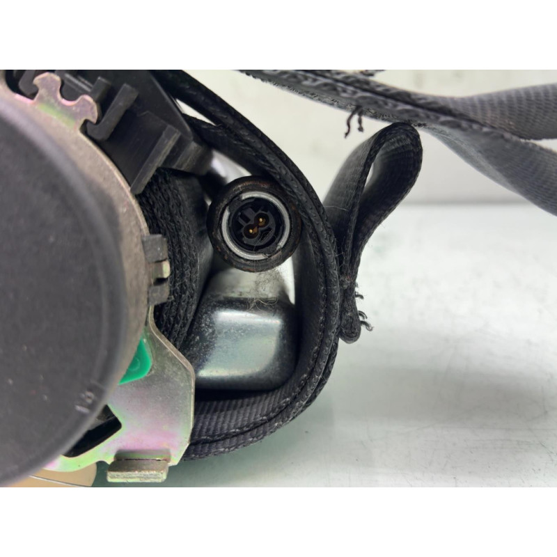 Ceinture avant droit VOLKSWAGEN SCIROCCO 3 Photo n°2