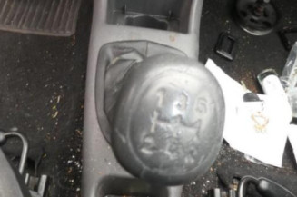 Moteur essuie glace avant MAZDA 121 3
