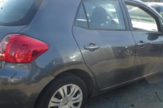 Malle/Hayon arriere TOYOTA AURIS 1