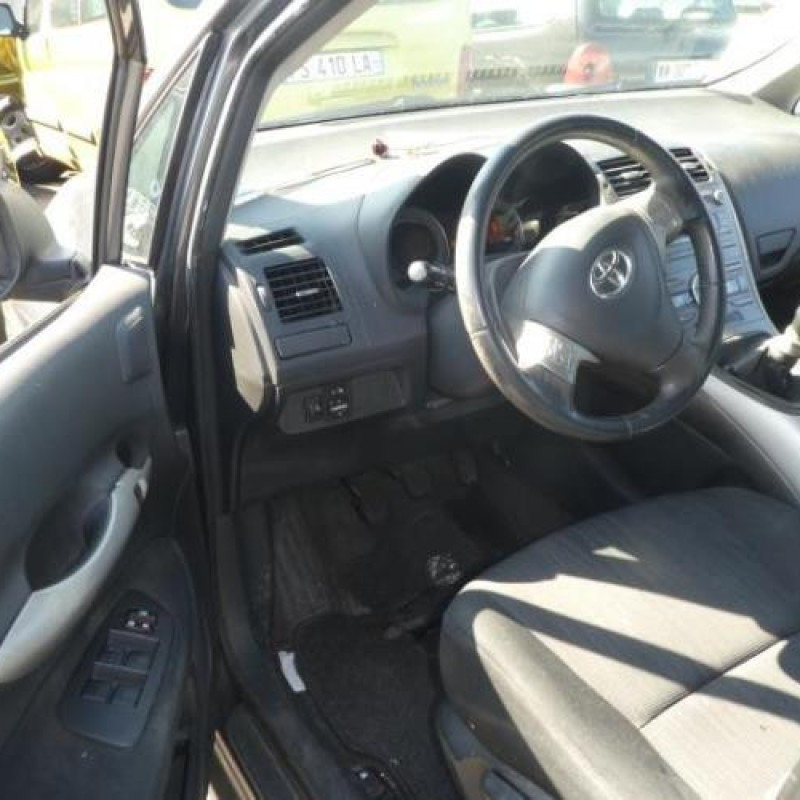 Malle/Hayon arriere TOYOTA AURIS 1 Photo n°10