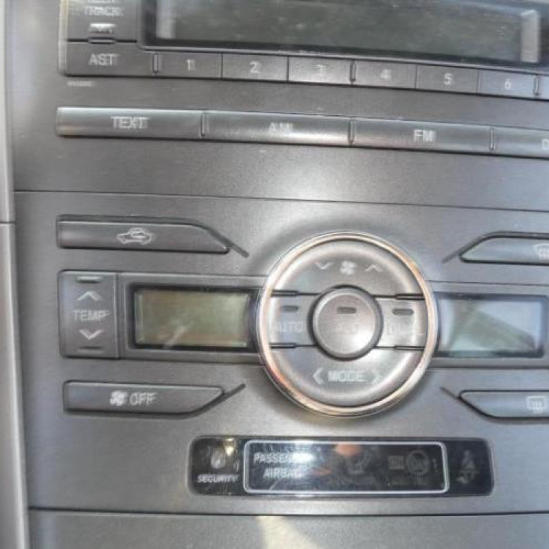 Commodo phare TOYOTA AURIS 1 Photo n°12
