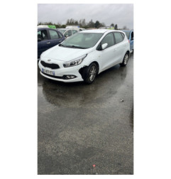 Commodo phare KIA CEE-D 2