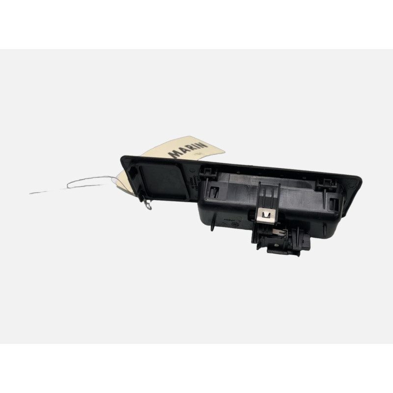 Bouton de coffre BMW SERIE 5 F11 Photo n°2