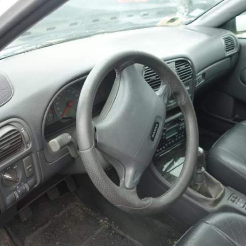 Leve vitre electrique avant droit VOLVO V 40 1 Photo n°8