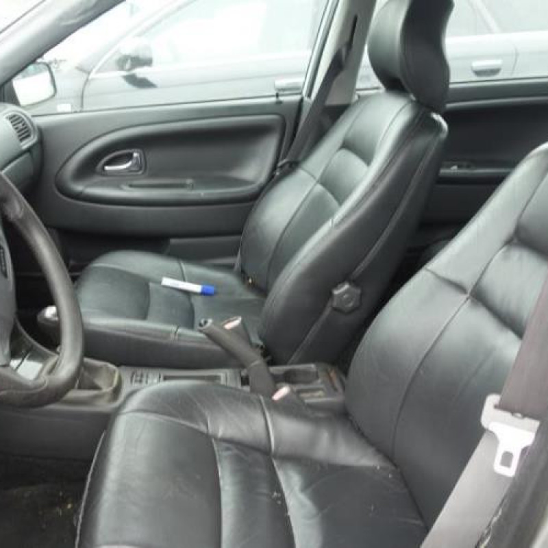Leve vitre electrique avant droit VOLVO V 40 1 Photo n°9