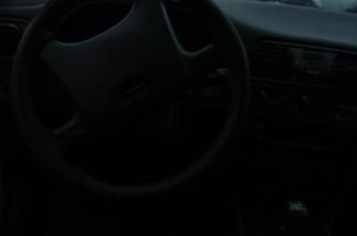 Leve vitre electrique avant droit VOLVO V 40 1