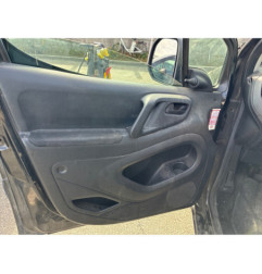 Custode arriere droit CITROEN BERLINGO 2