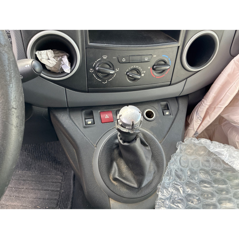 Custode avant droit (porte) CITROEN BERLINGO 2 Photo n°20