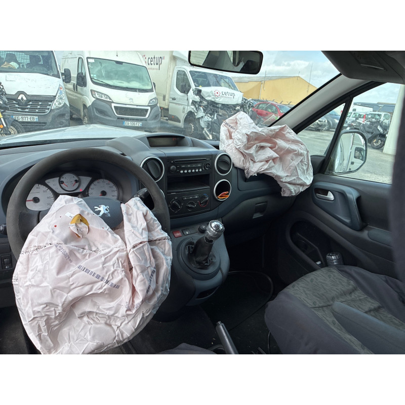 Custode avant droit (porte) PEUGEOT PARTNER 2 Photo n°20