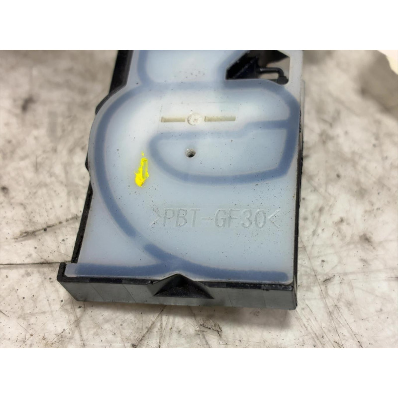 Debitmetre RENAULT TRAFIC 3 COURT Photo n°2