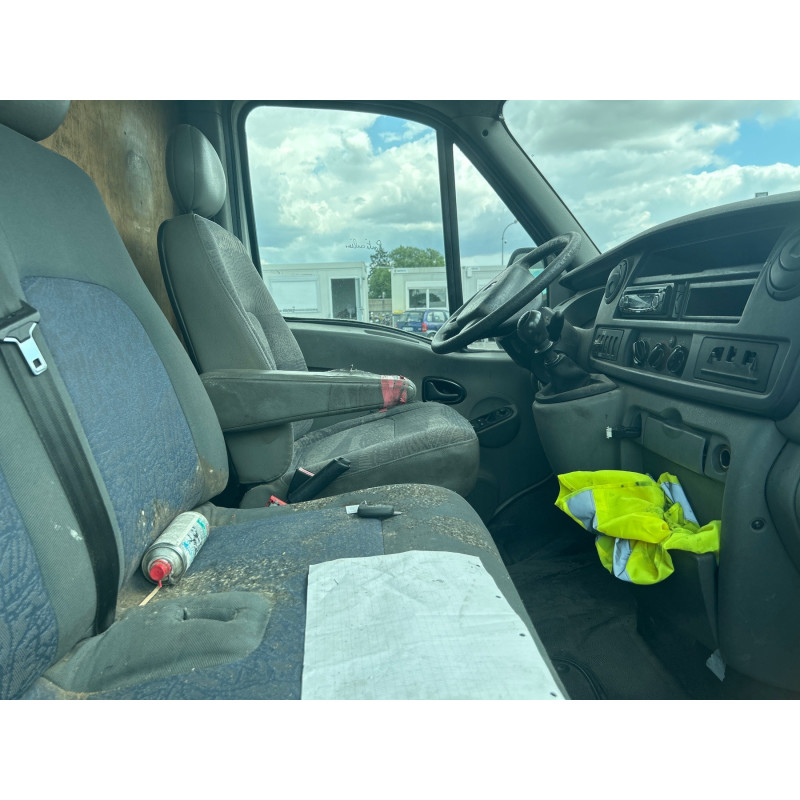 Leve vitre electrique avant gauche RENAULT MASTER 2 Photo n°6