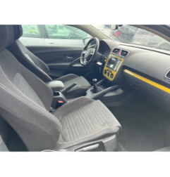 Crochet de remorquage VOLKSWAGEN SCIROCCO 3