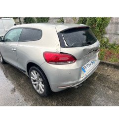 Pompe à carburant VOLKSWAGEN SCIROCCO 3