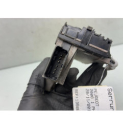 Serrure arriere droit PEUGEOT 2008 1