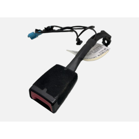 Attache ceinture avant droit VOLKSWAGEN SCIROCCO 3 Photo n°1