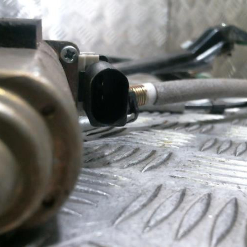 Leve vitre electrique avant droit FORD FOCUS 1 Photo n°2