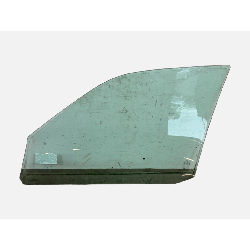 Vitre avant droit VOLKSWAGEN POLO 3 Photo n°4