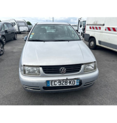 Vitre avant droit VOLKSWAGEN POLO 3
