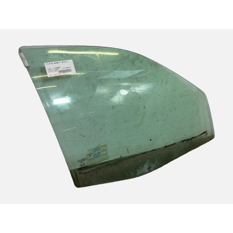 Vitre avant droit FIAT PUNTO 1 Photo n°3