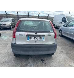 Vitre avant droit FIAT PUNTO 1