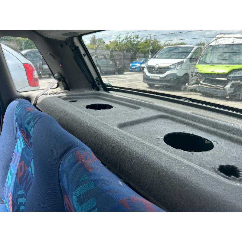 Vitre avant droit FIAT PUNTO 1 Photo n°14