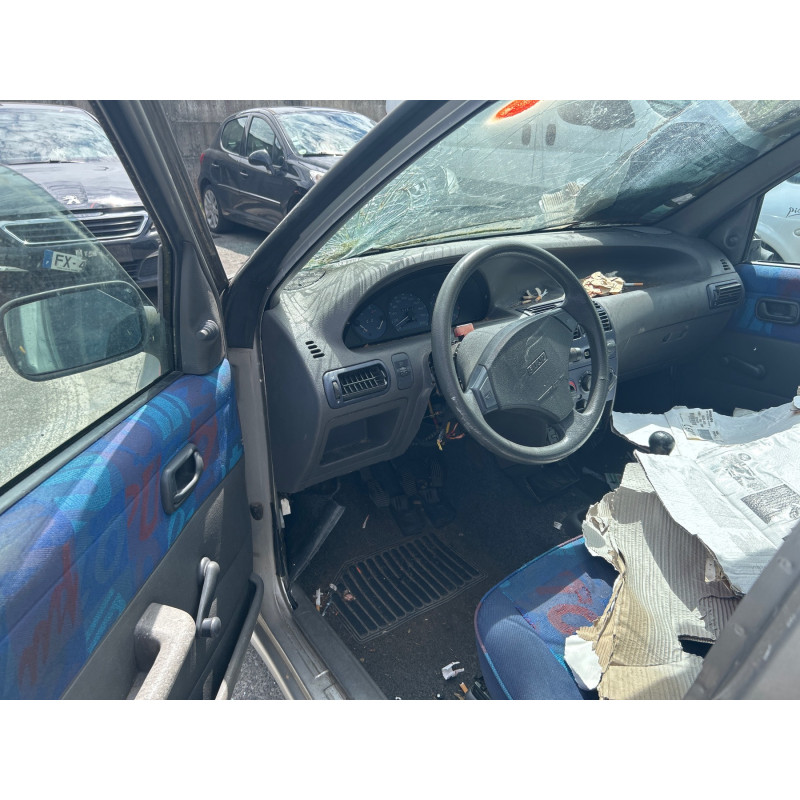 Vitre avant droit FIAT PUNTO 1 Photo n°18