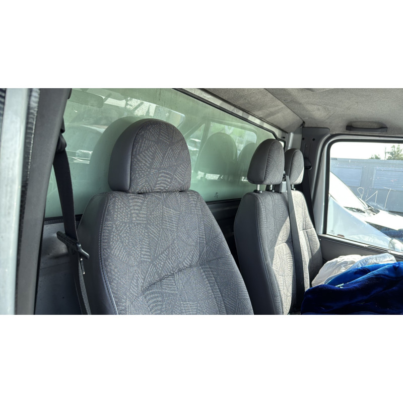 Vitre avant gauche FORD TRANSIT 3 Photo n°13