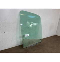 Vitre avant droit RENAULT MASTER 2 Photo n°1