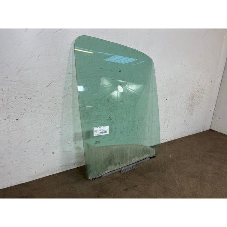 Vitre avant droit RENAULT MASTER 2 Photo n°1