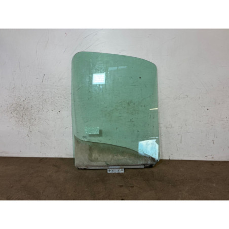 Vitre avant gauche RENAULT MASTER 2