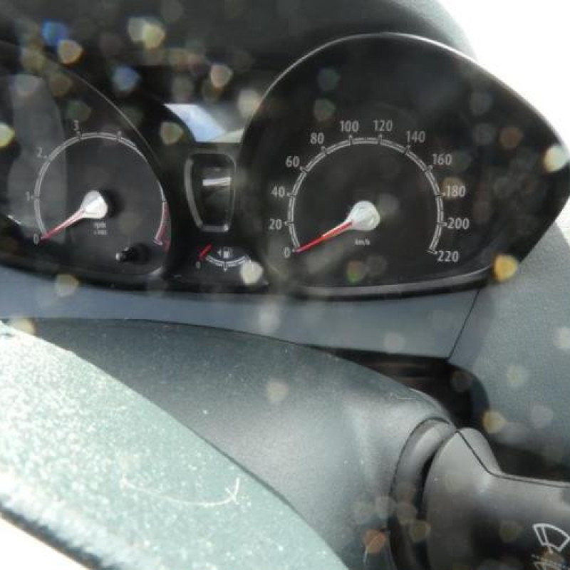 Moteur essuie glace avant FORD FIESTA 6 Photo n°9