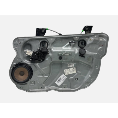 Leve vitre electrique avant droit VOLKSWAGEN POLO 4 Photo n°1