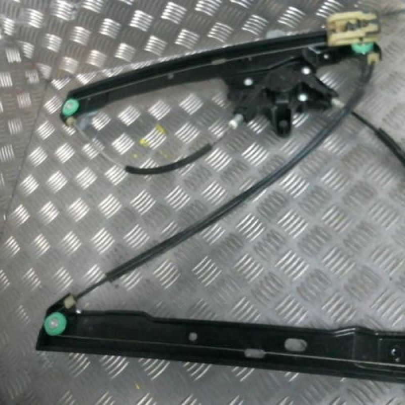 Leve vitre electrique avant gauche FORD C-MAX 2 Photo n°1