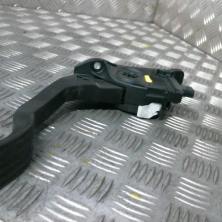 Pedalier d'accelerateur FORD C-MAX 2 Photo n°1