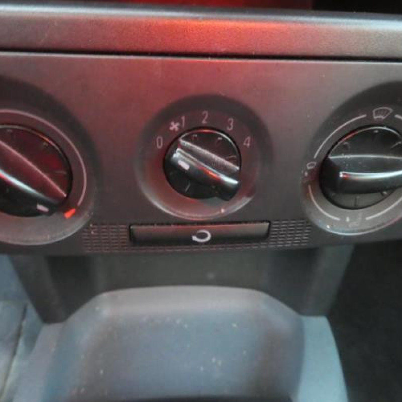 Malle/Hayon arriere SKODA FABIA 1 Photo n°9
