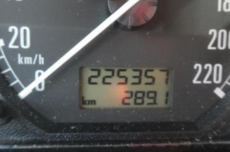 Malle/Hayon arriere SKODA FABIA 1