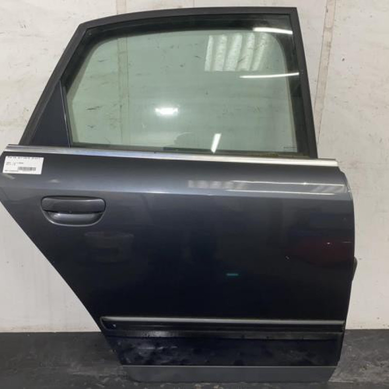 Porte arriere droit AUDI A4 2 Photo n°1