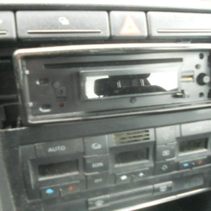 Porte arriere droit AUDI A4 2 Photo n°9