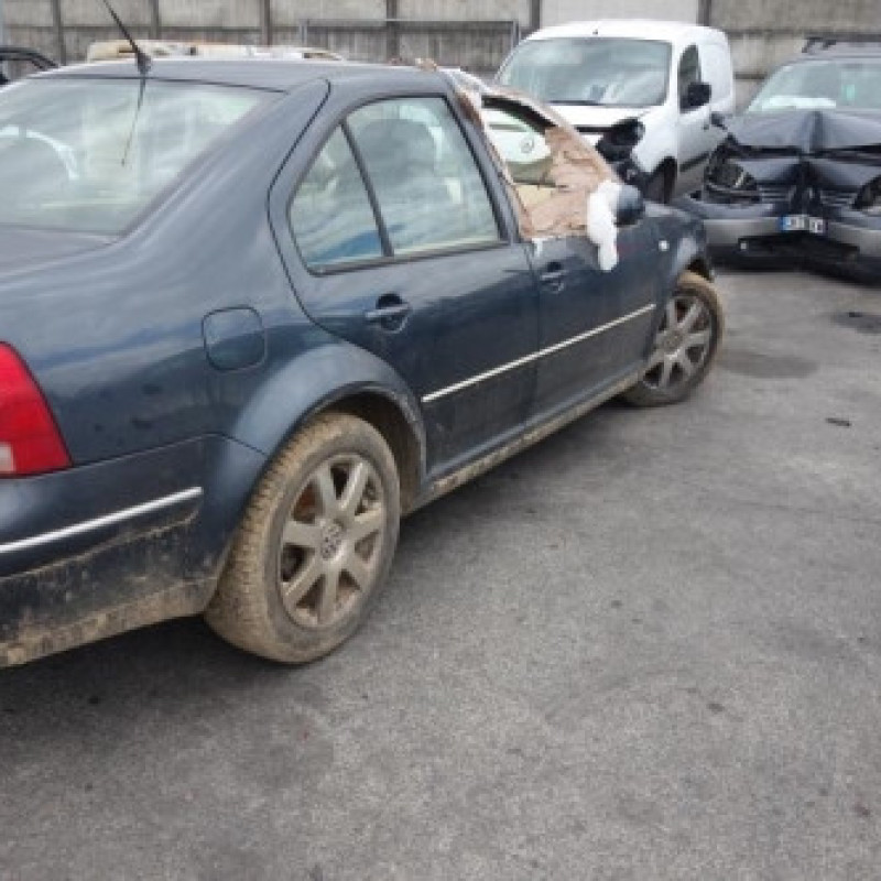 Capot VOLKSWAGEN BORA Photo n°8