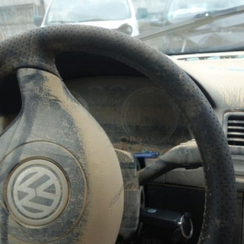 Capot VOLKSWAGEN BORA Photo n°14