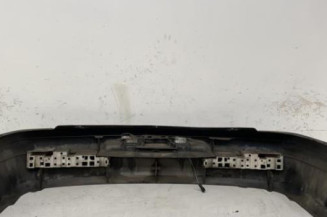 Pare choc arriere RENAULT MEGANE 1