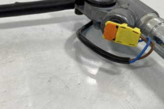 Pretensionneur de ceinture avant gauche CHEVROLET AVEO 2