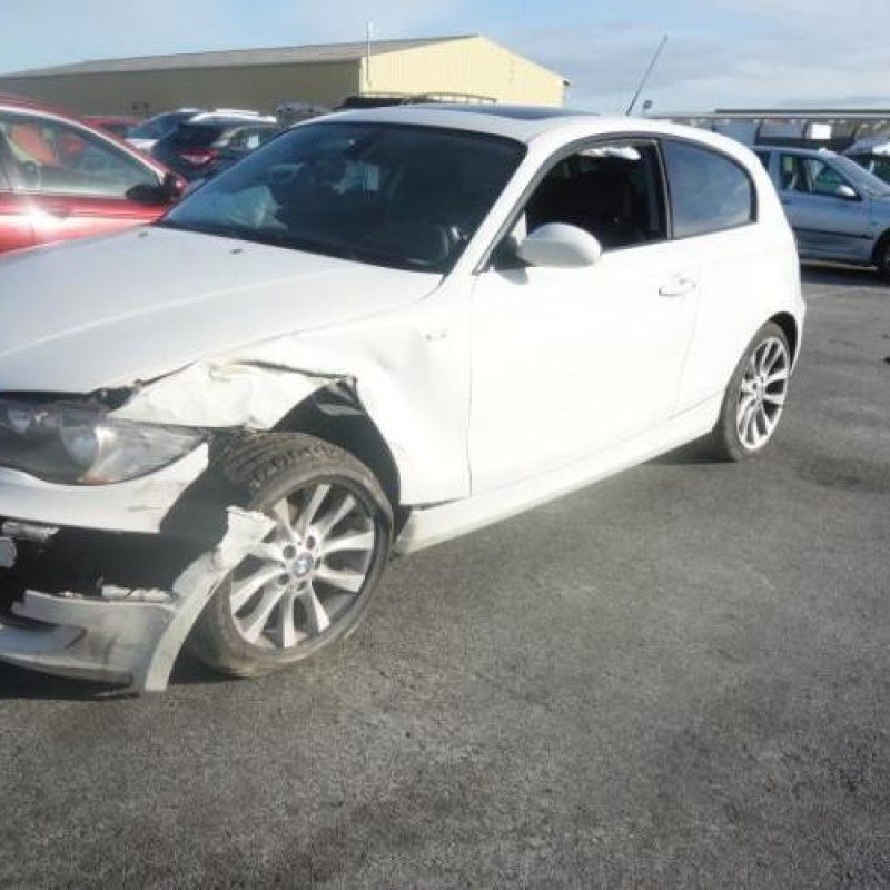 Retroviseur droit BMW SERIE 1 E81 Photo n°4