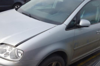 Anti brouillard gauche (feux) VOLKSWAGEN TOURAN 1