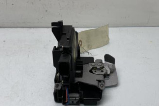Serrure arriere gauche AUDI A4 2