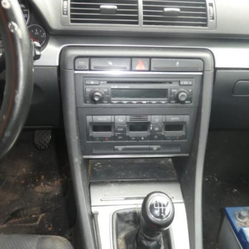 Serrure arriere gauche AUDI A4 2 Photo n°12